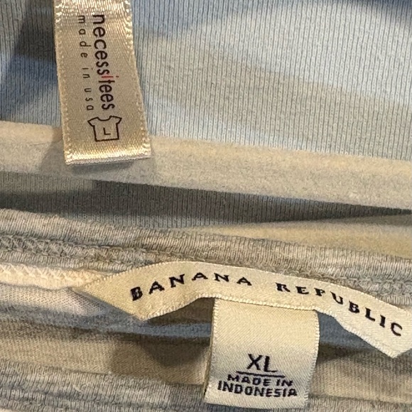 Women's 7 Top Bundle - Picture 9 of 11